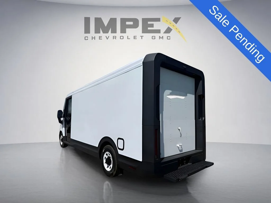 Used 2024 Oyster White BrightDrop EJY image 2