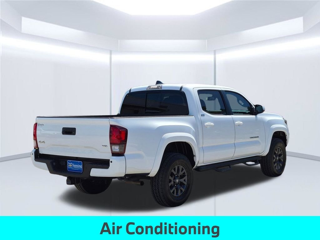 Used 2023 Ice Toyota SR5 image 6