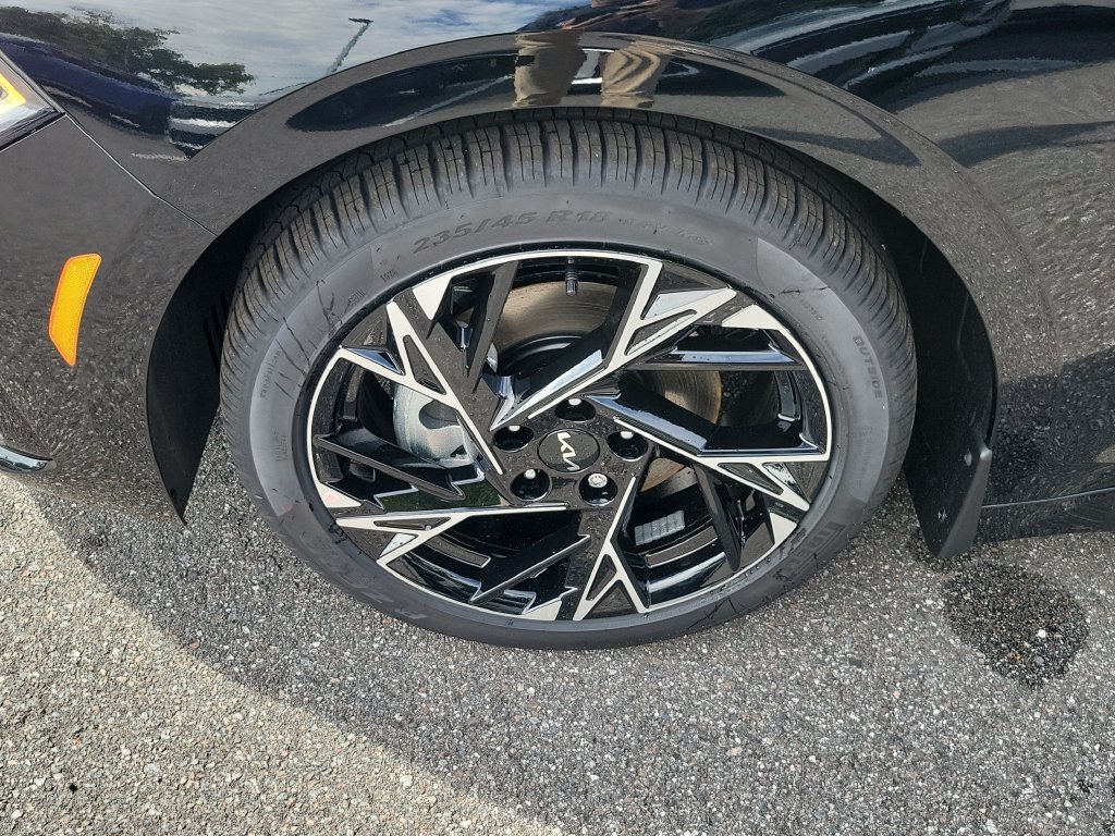 New 2026 Aurora Black Pearl Kia GT-Line FWD image 35