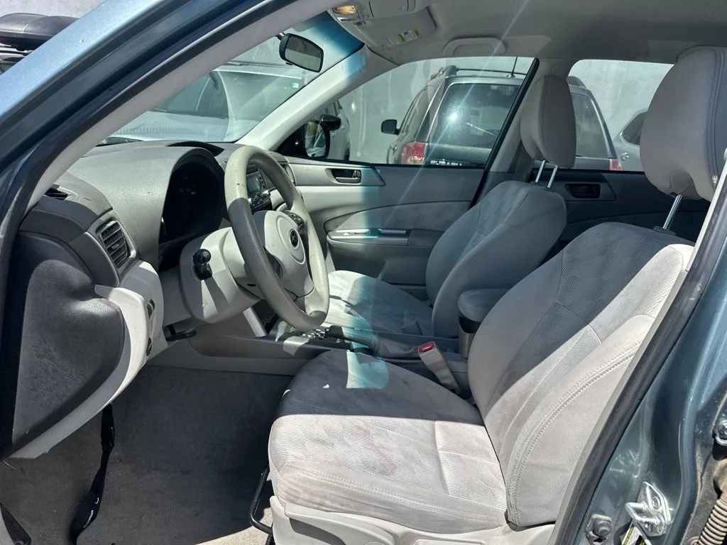 Used 2010 Green Subaru 2.5X image 14
