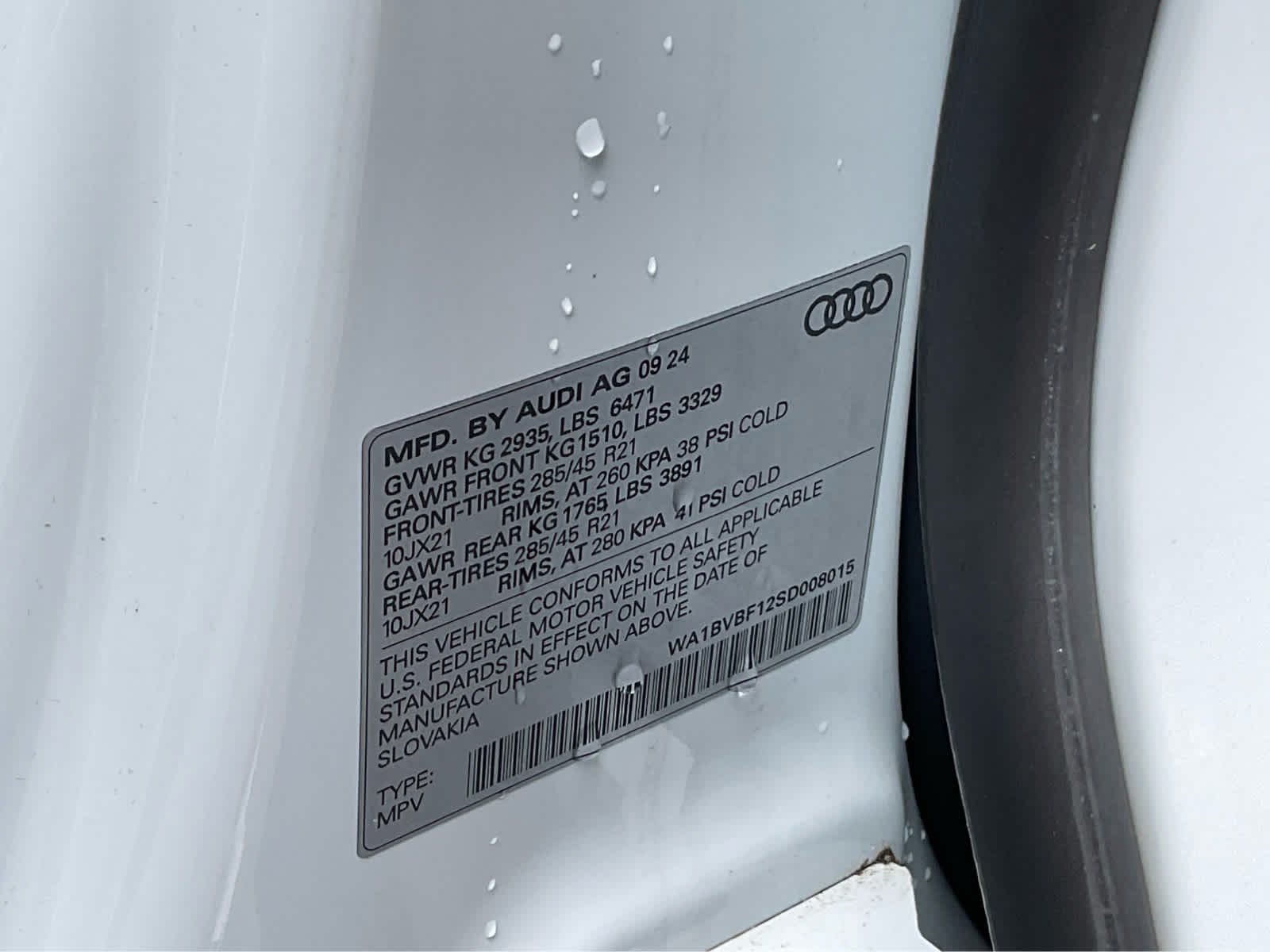 Used 2025  Audi Premium Plus image 33