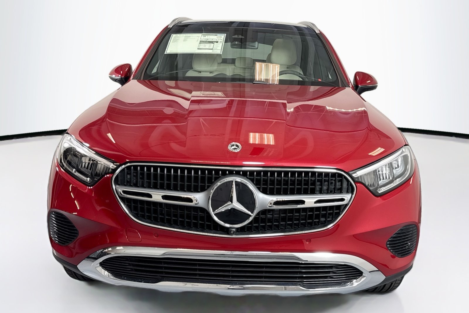 New 2026 Manufaktur Patagonia Red Metallic Mercedes-Benz GLC 300 image 2