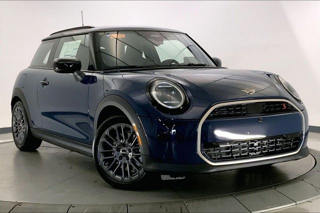 2026 MINI 2 Door Iconic