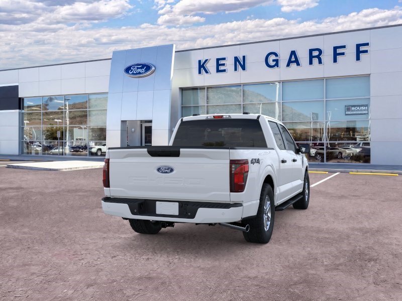 New 2026 Oxford White Ford XLT image 8