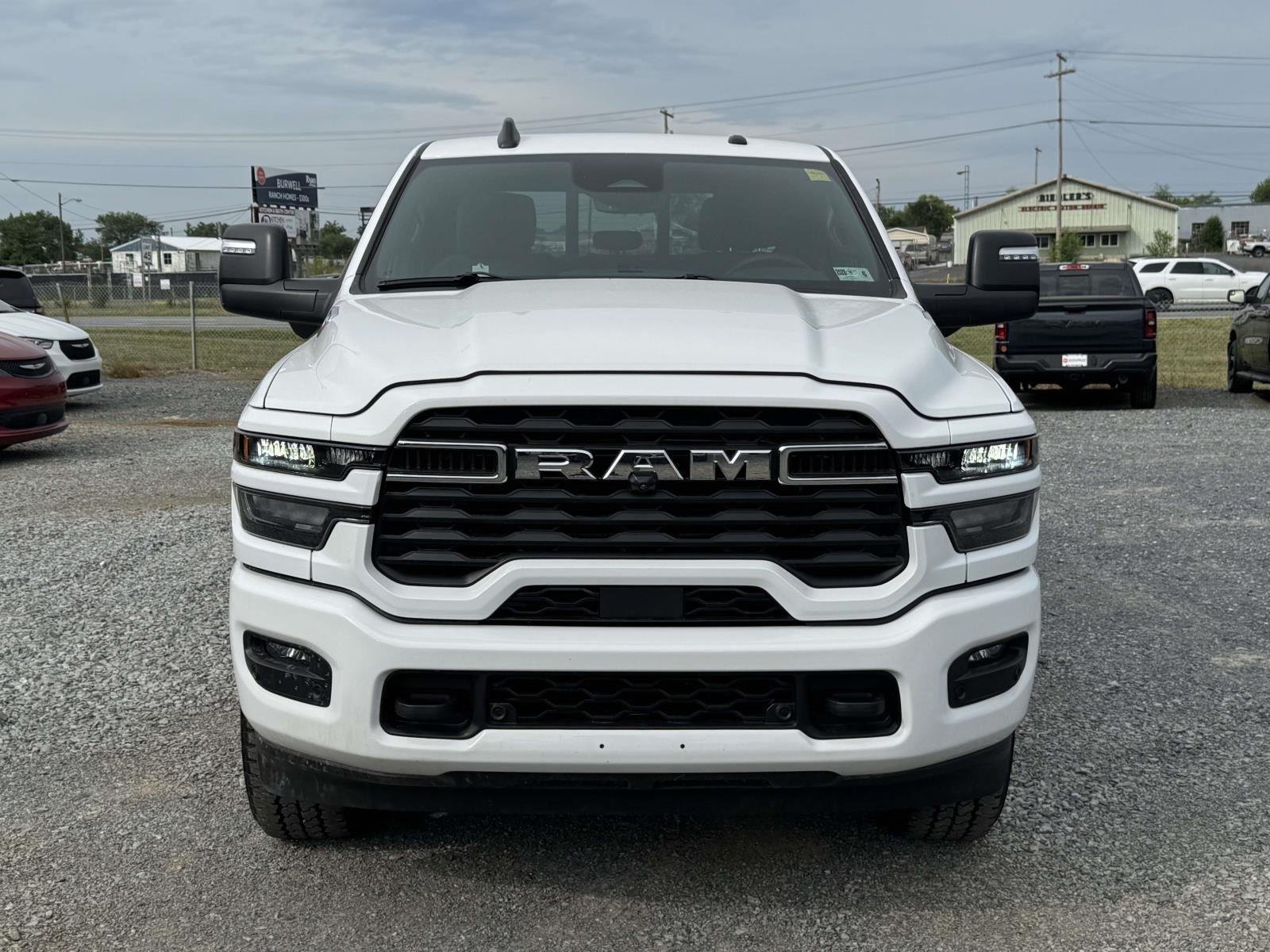 New 2026 Bright White Clear-Coat Exterior Paint RAM Big Horn image 28