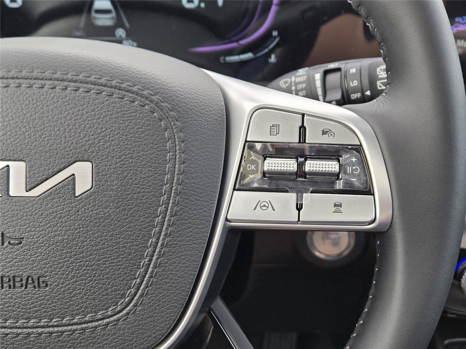 New 2025 Dark Moss Kia S image 26