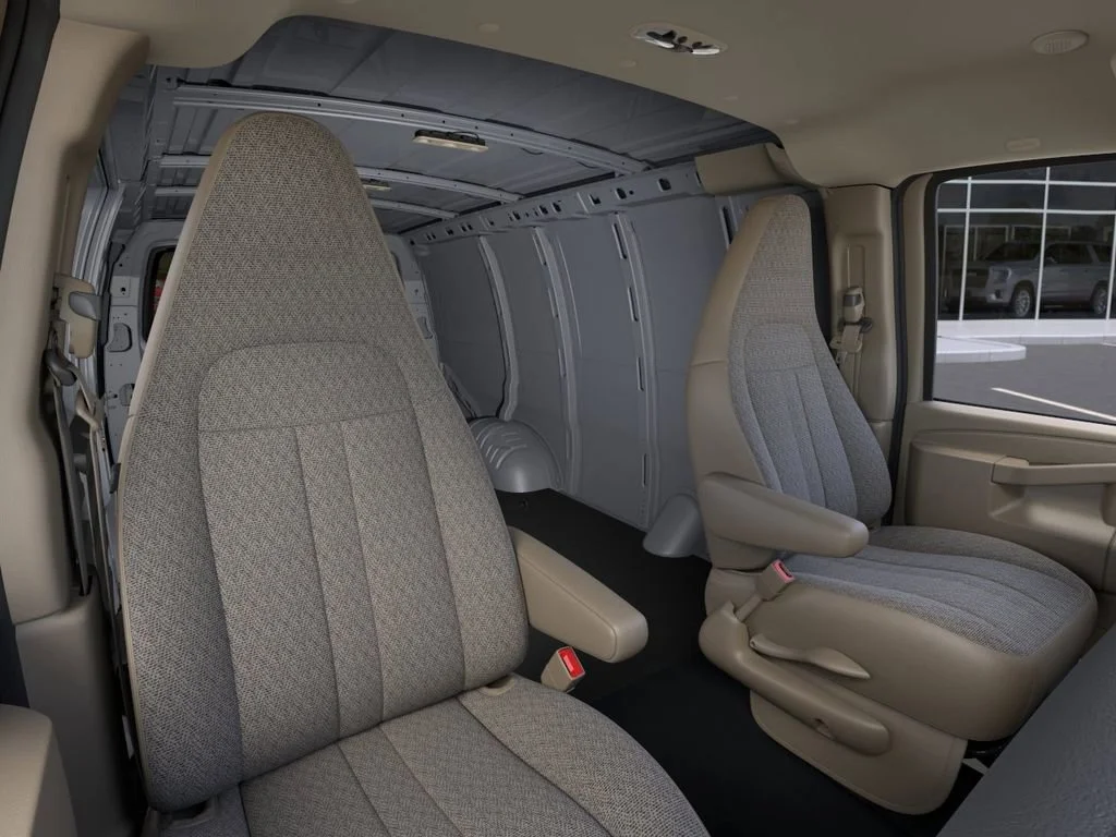 2025 GMC Savana Cargo Work Van - Photo 16