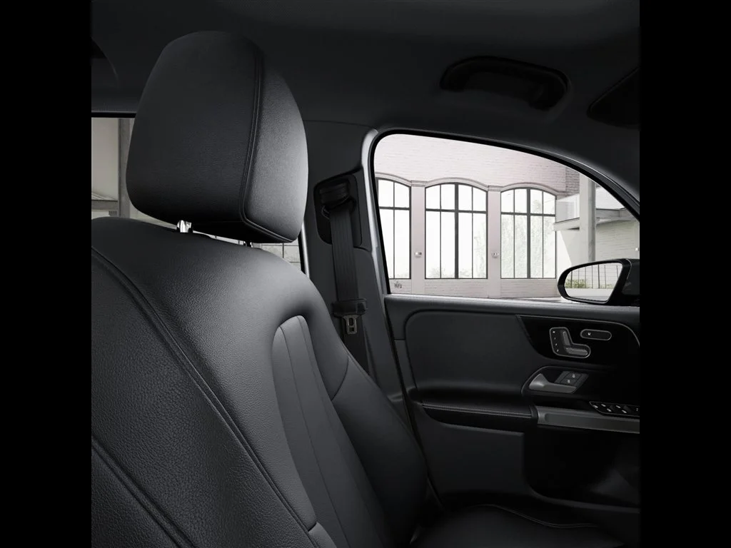 New 2026 Cirrus Silver Metallic Mercedes-Benz GLB 250 image 90