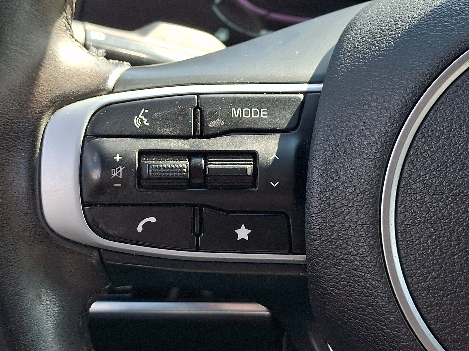 Certified Used 2023 Red Kia X-Line image 22