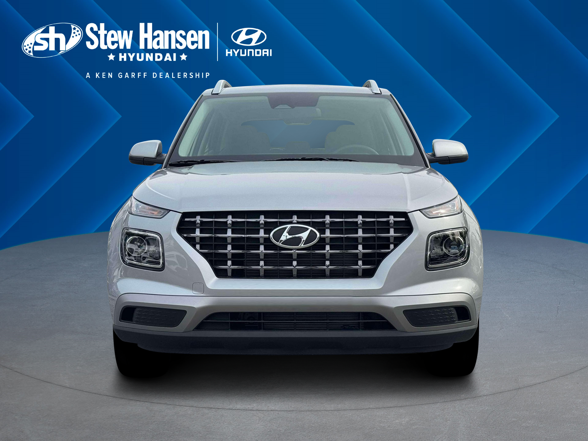 New 2026 Shimmering Silver Hyundai SEL image 31