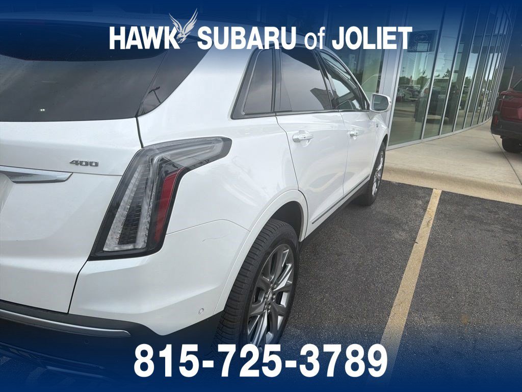 Used 2020 Crystal White Tricoat Cadillac Sport AWD image 4