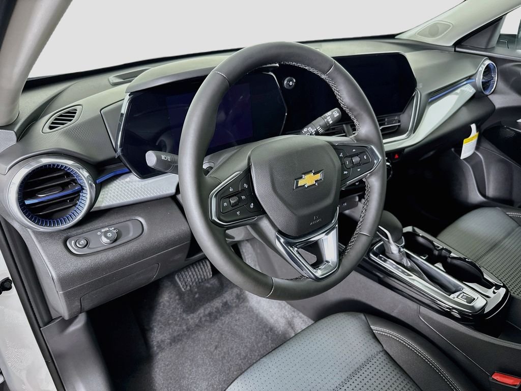New 2026 Summit White Chevrolet LT image 9