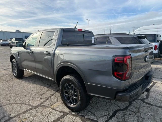 Used 2025 Gray Metallic Ford XLT image 5