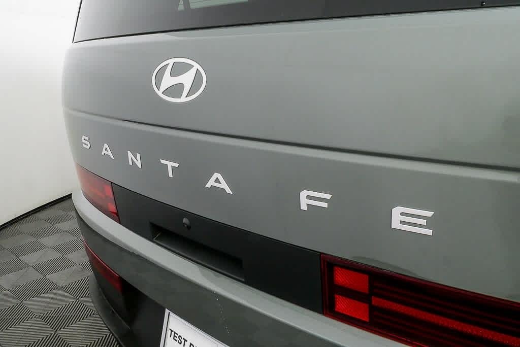 New 2026 Hampton Gray Hyundai SE image 21
