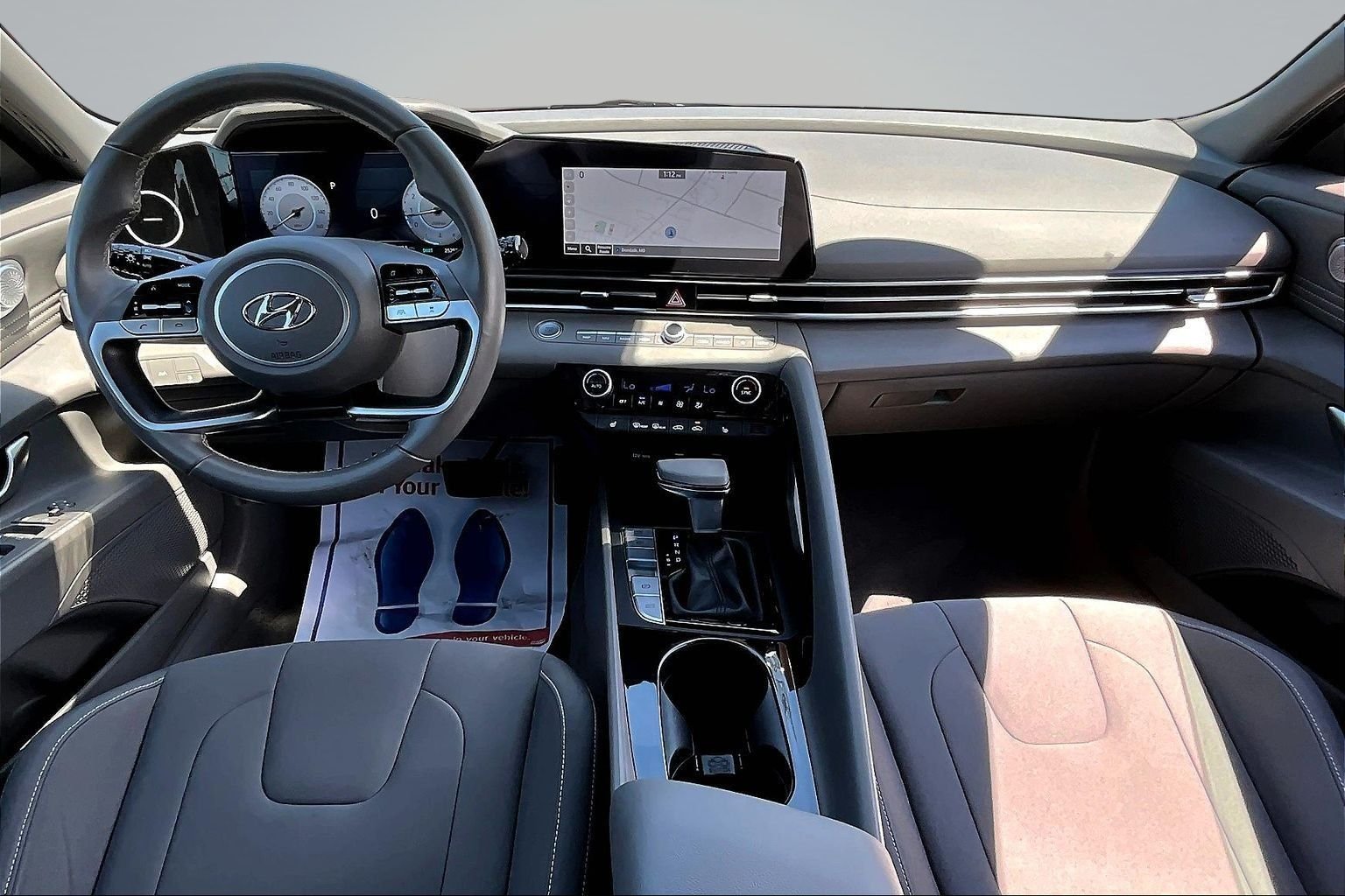 Used 2023 Gray Hyundai SEL image 6