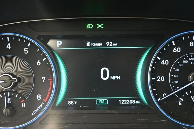 Used 2020 Burgundy Hyundai SEL image 20