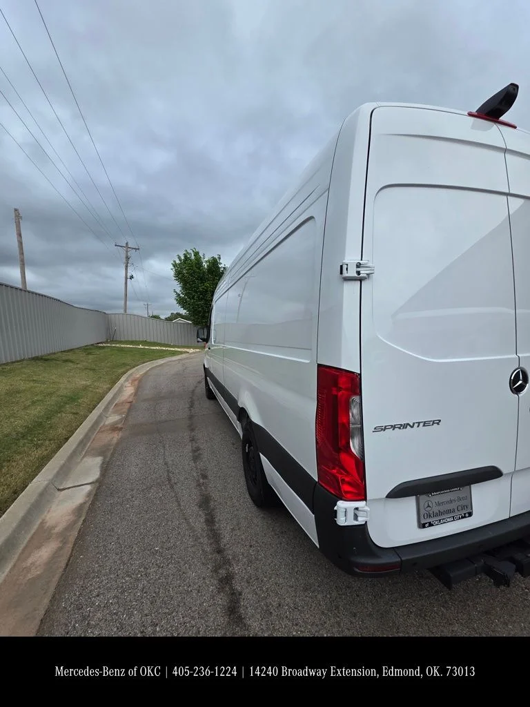 New 2025 White Mercedes-Benz Cargo 170 WB image 13