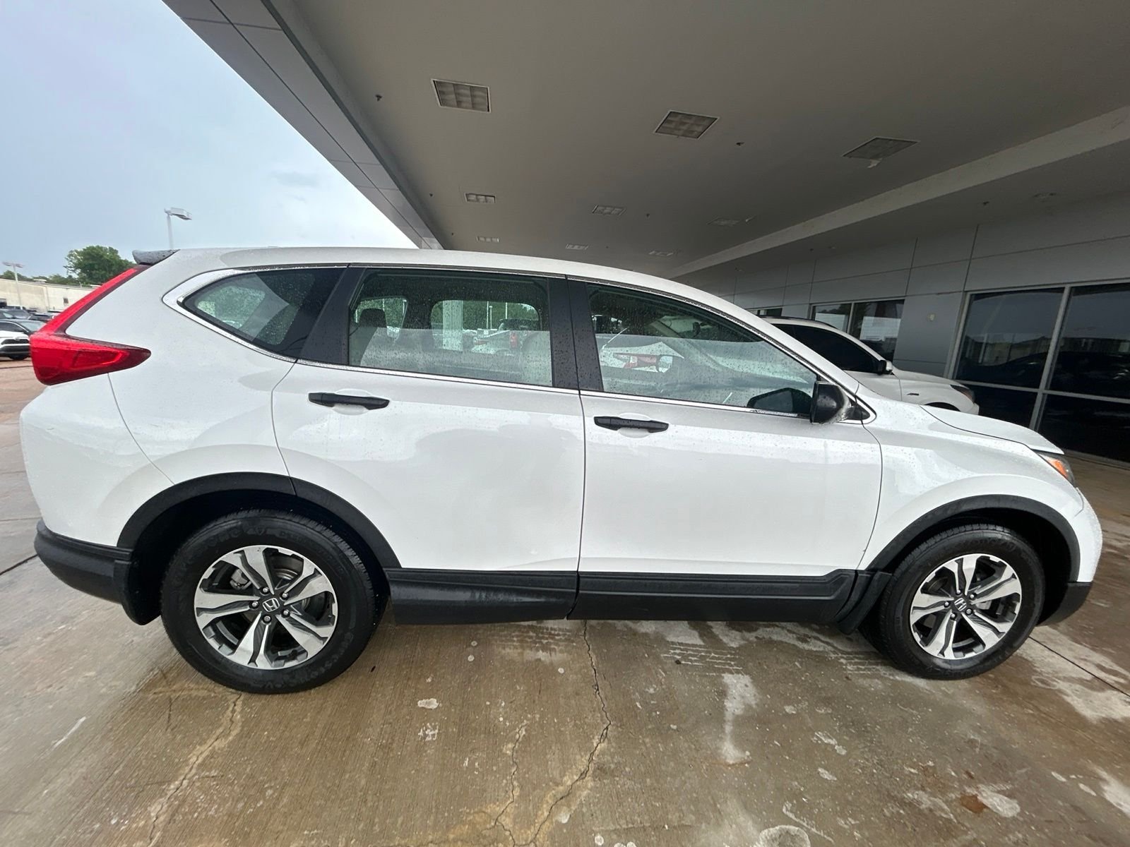 Used 2019 White Honda LX image 5