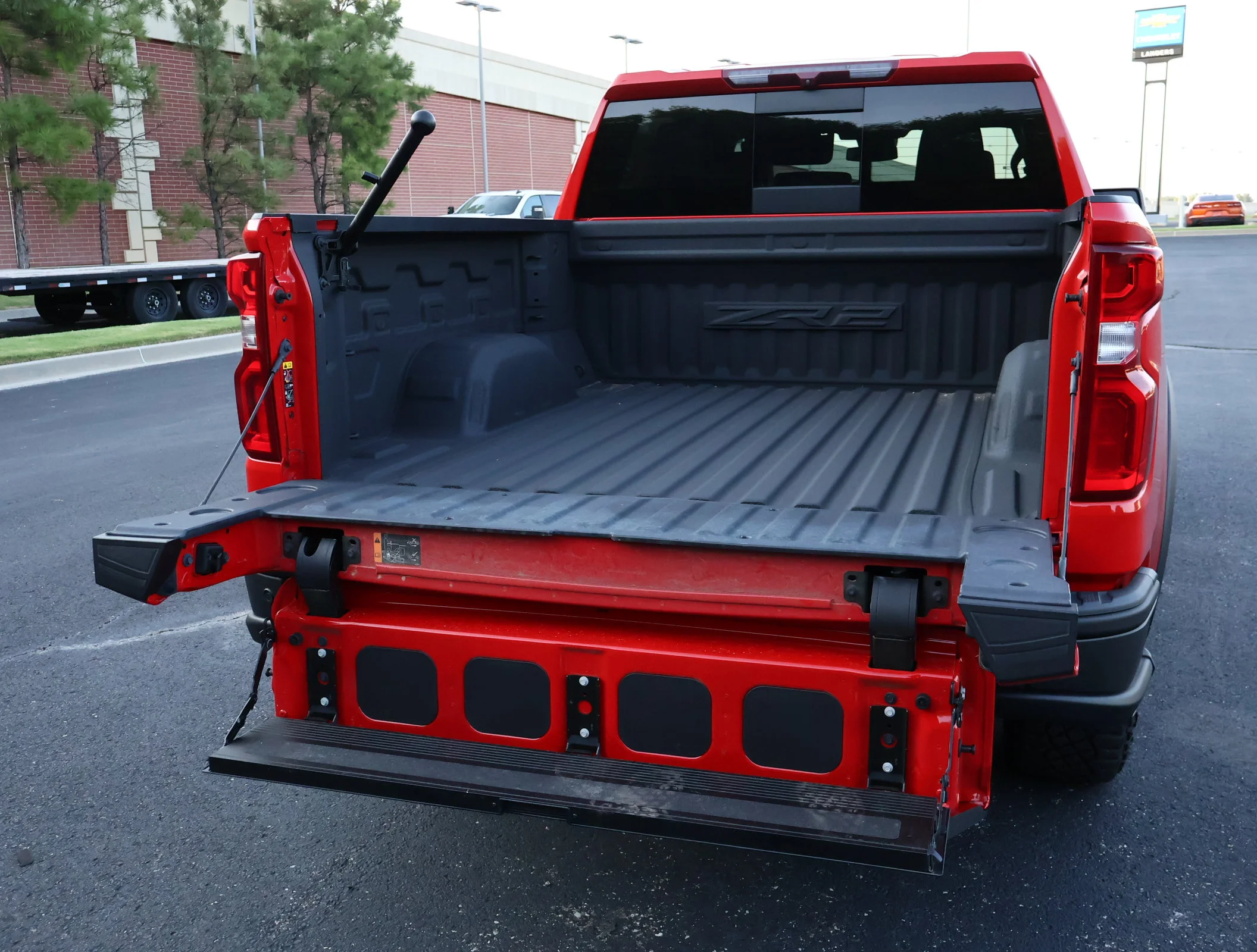 2023 Chevrolet Silverado 1500 ZR2 - Photo 27