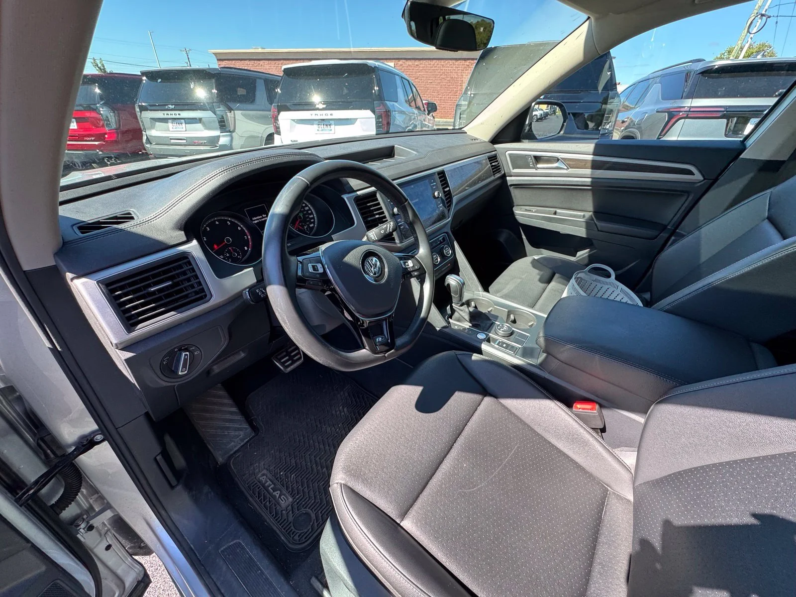 Used 2019  Volkswagen 3.6L V6 SE image 15