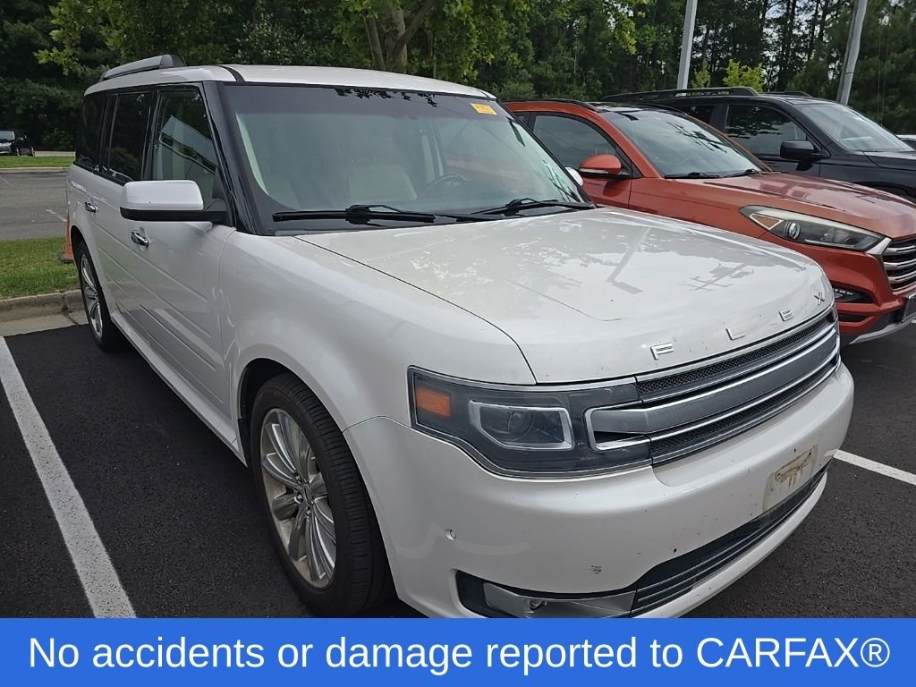Used 2016 White Ford Limited image 5