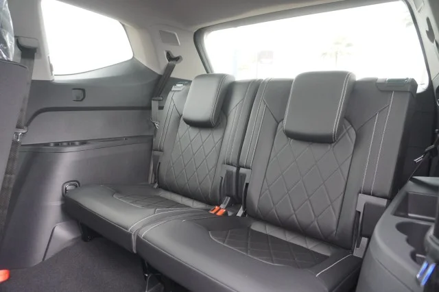 New 2026 Silver Mist Metallic Volkswagen 2.0T SEL Premium R-Line image 24
