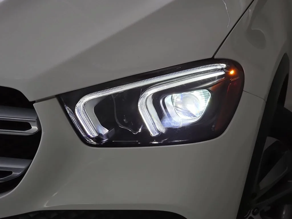 Used 2023 White Mercedes-Benz GLE 350 image 33