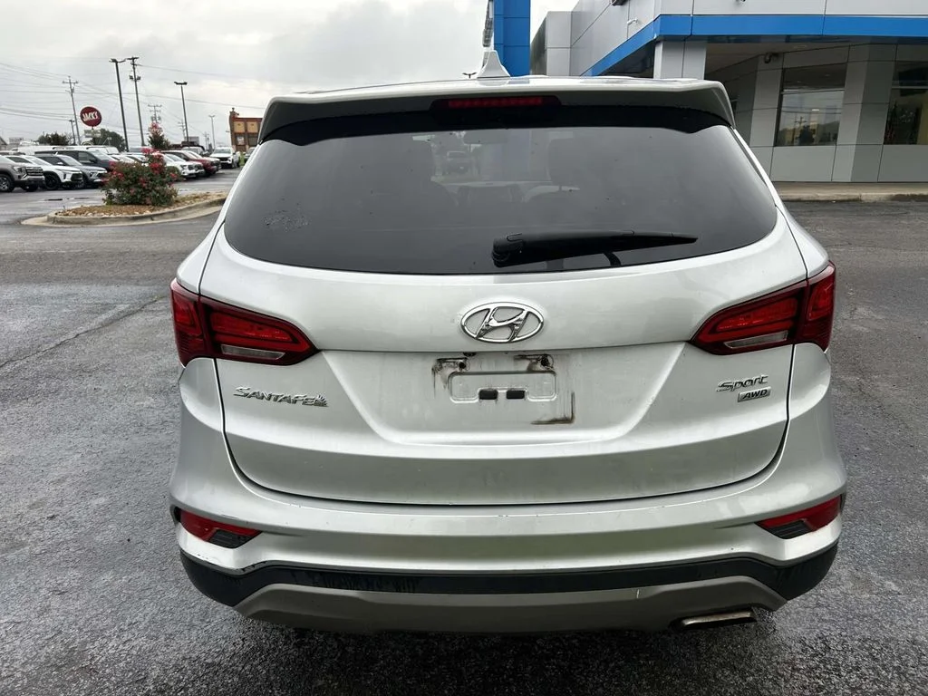 Used 2017 Silver Hyundai 2.4 Base image 4