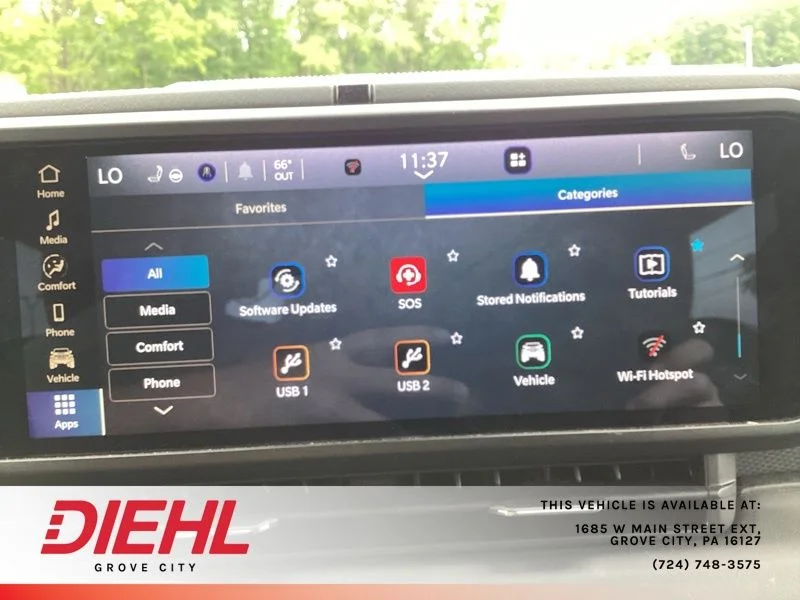 Used 2024 Gray Jeep Rubicon image 27
