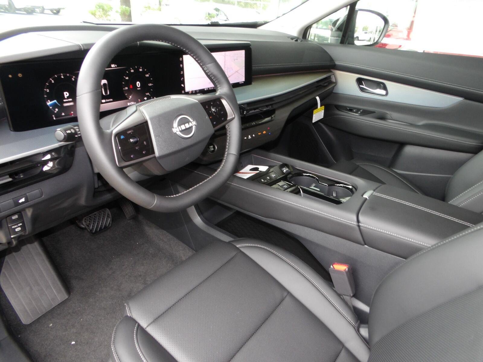 New 2026 Everest White Pearl TriCoat Nissan SL image 13