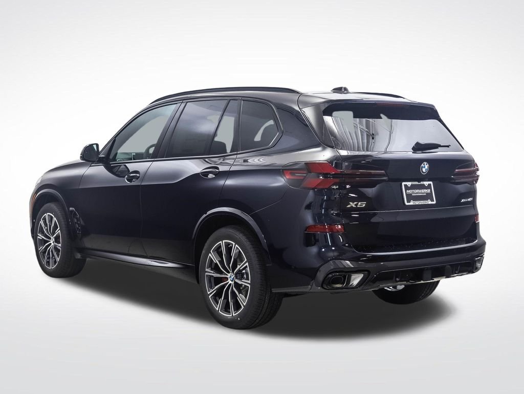 New 2026 Carbon Black Metallic BMW xDrive40i image 3