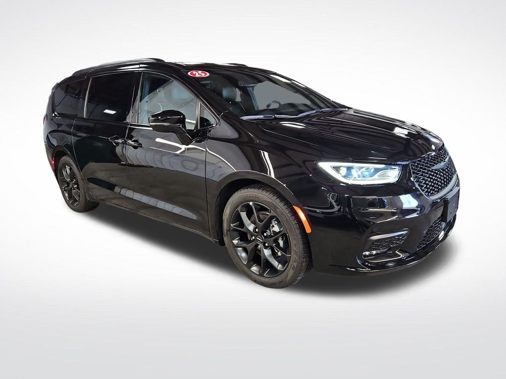 Certified Used 2025 Black Chrysler Limited image 8