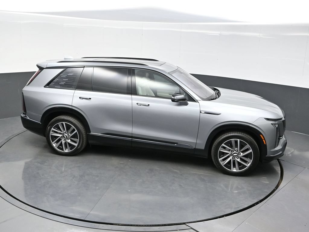 2026 Cadillac VISTIQ Sport - Photo 23