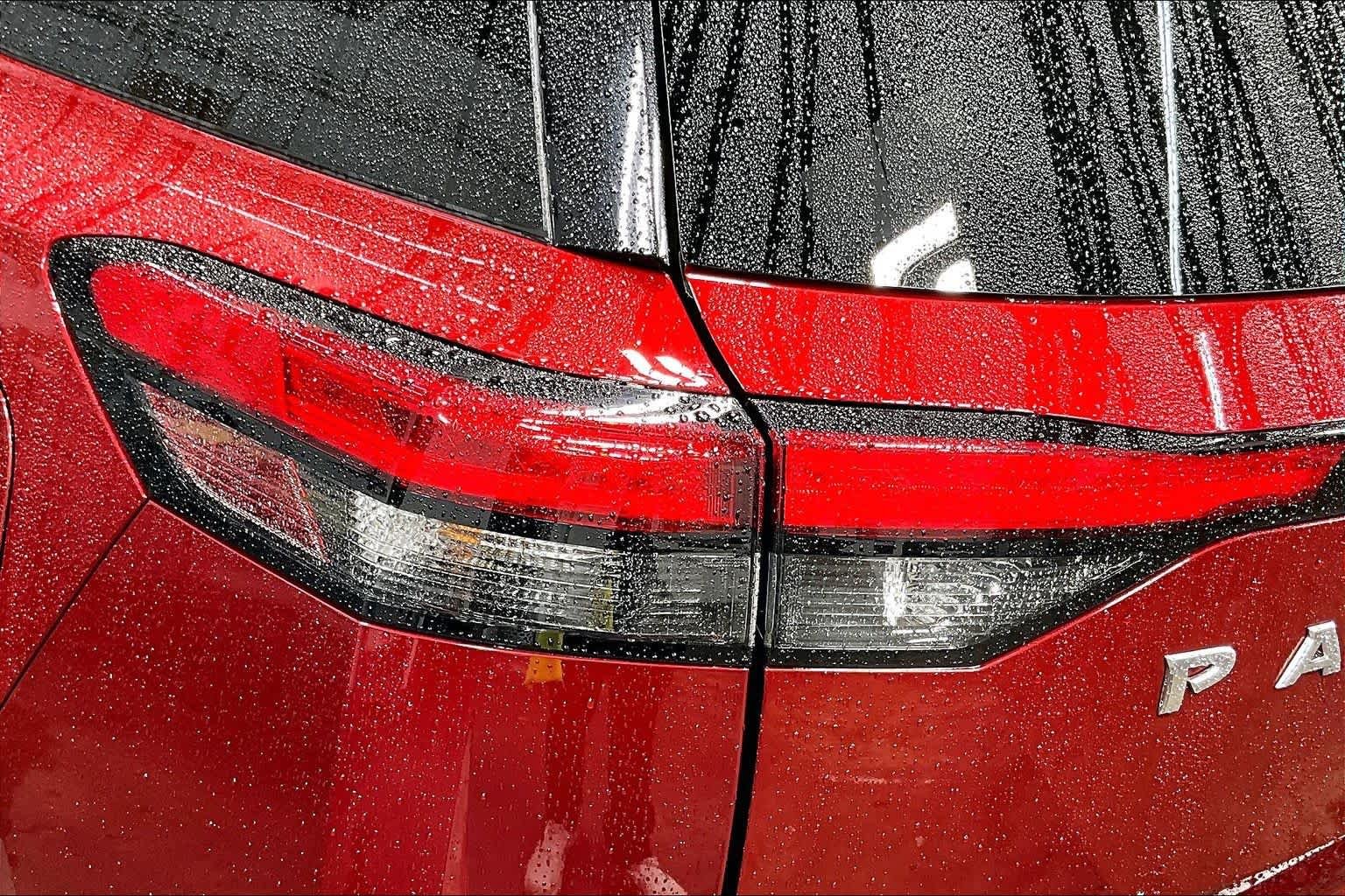 Used 2025 Scarlet Ember Tintcoat Nissan Platinum image 29
