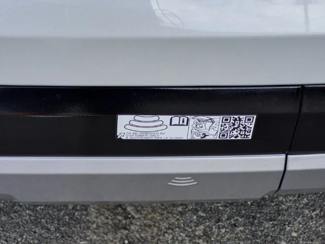 New 2026 Wind Chill Pearl <sup>1</sup> Toyota  Capstone image 8