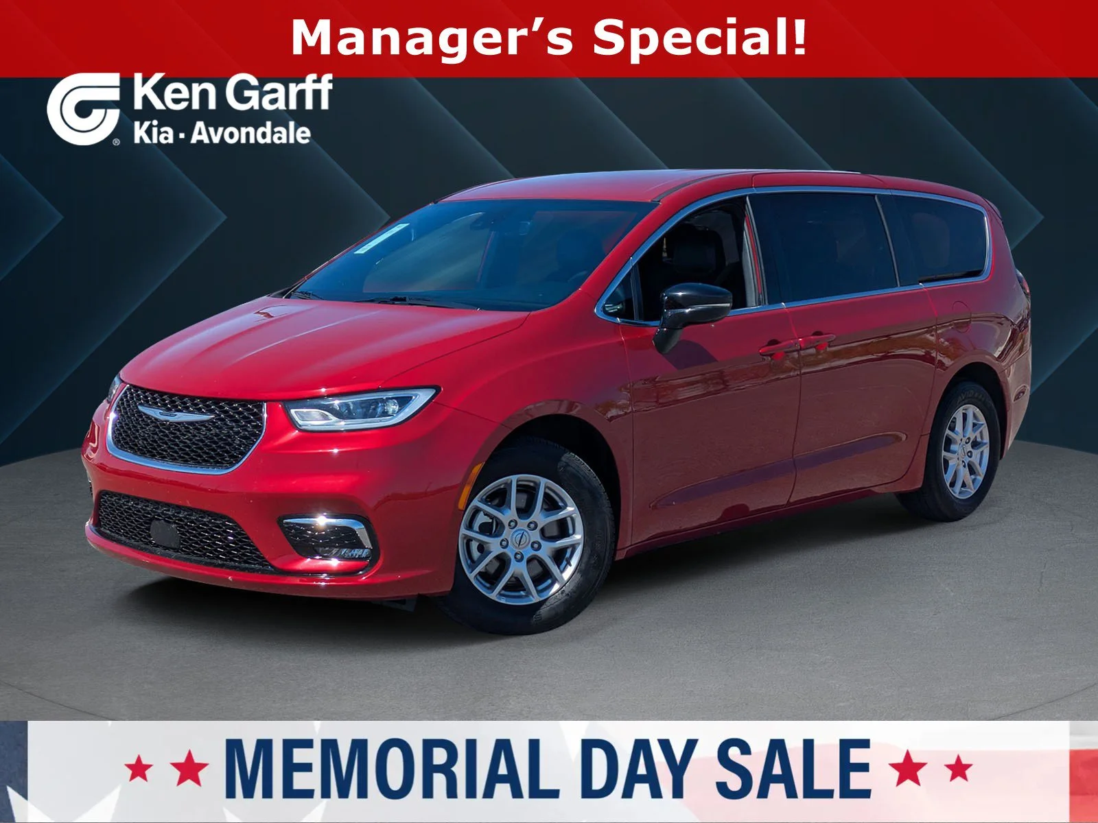 2025 Chrysler Pacifica Select's photo