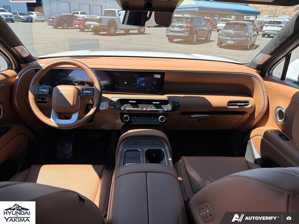 New 2026 Creamy White Pearl Hyundai Calligraphy image 24