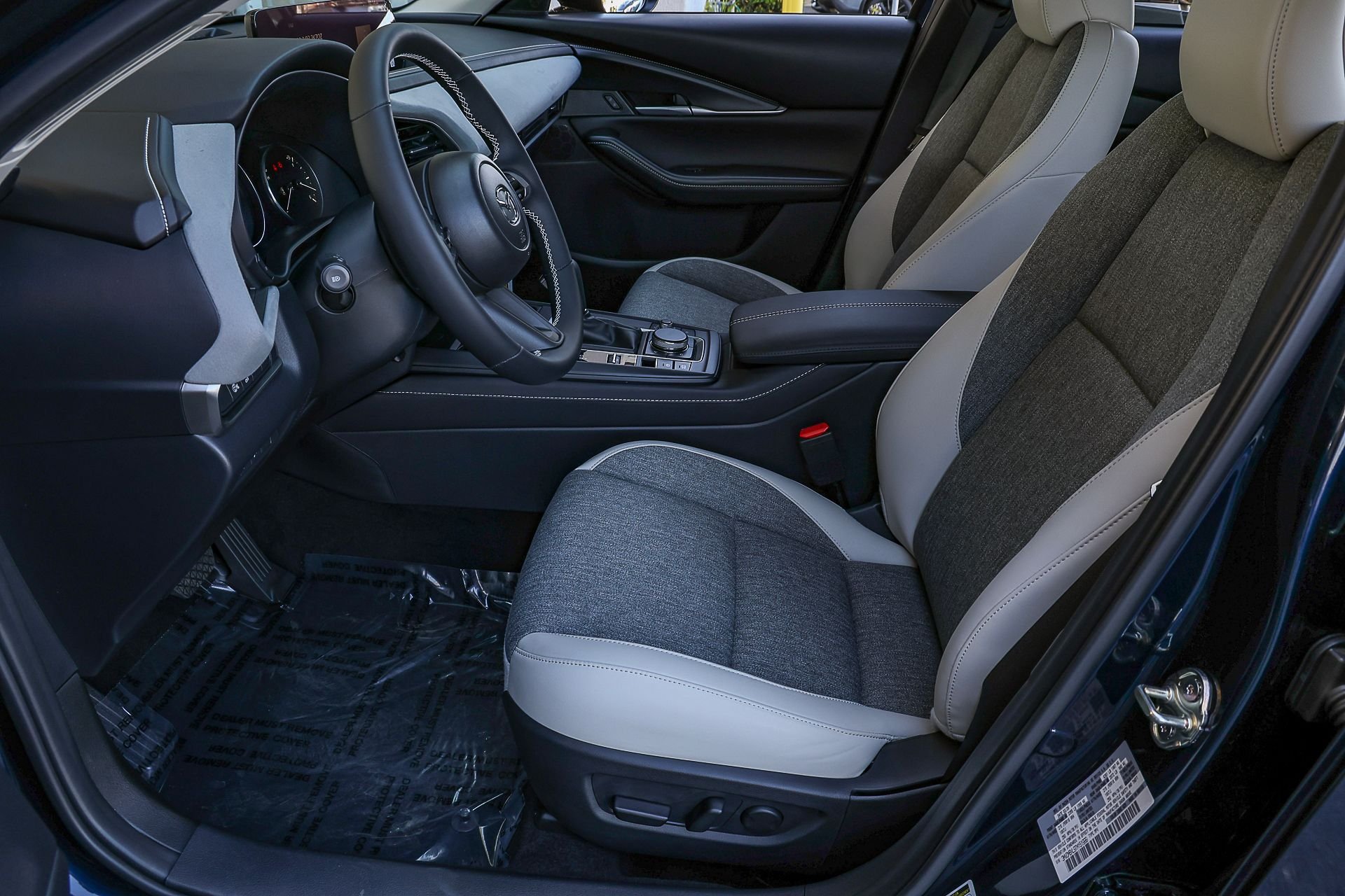 2026 Mazda CX-30 Aire Edition - Photo 9