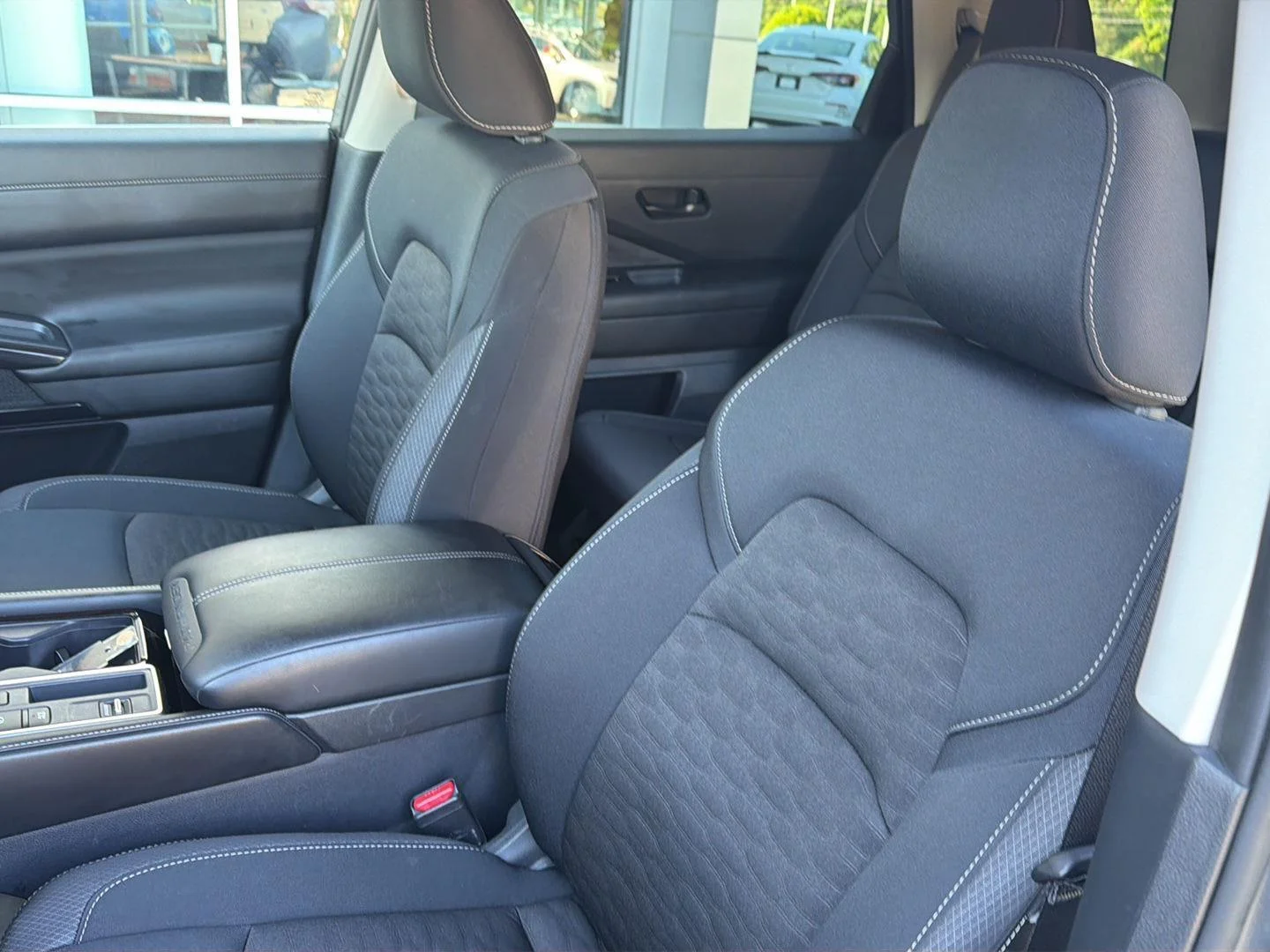 Used 2025 Gun Metallic Nissan SV image 30
