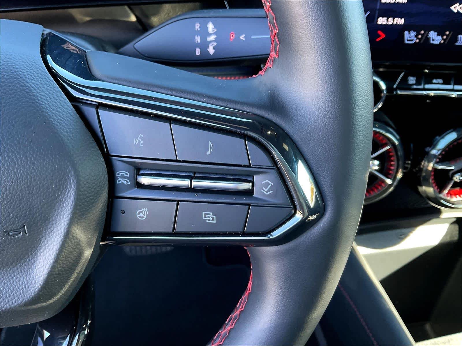 2024 Chevrolet Blazer EV RS - Photo 14