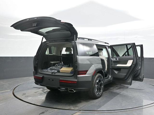 New 2027 Gray Hyundai SEL FWD image 29
