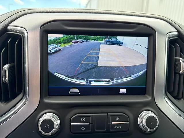 Used 2022 Quicksilver Metallic GMC Elevation image 24