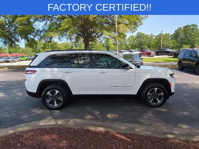 Used 2024 White Jeep 4xe image 6