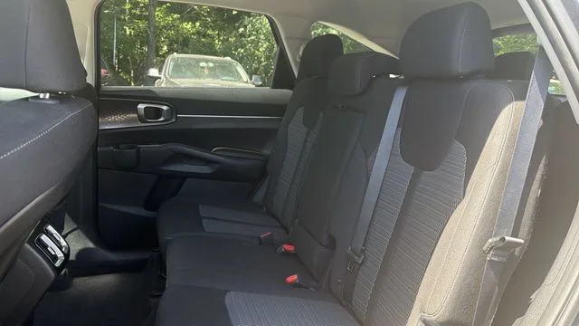 Certified Used 2023 Gray Kia LX image 18