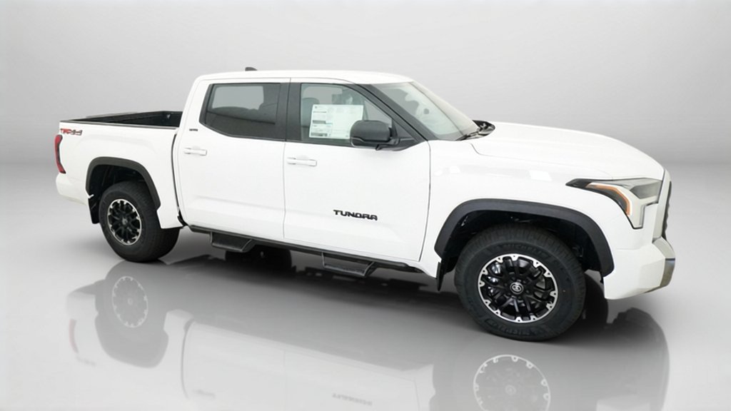 New 2026 Ice Cap Toyota SR5 image 6