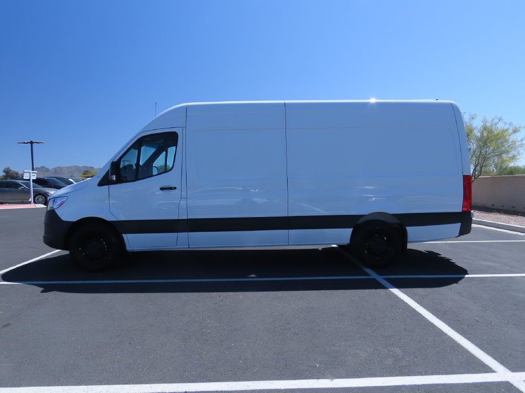 Used 2024 Arctic White Mercedes-Benz Cargo 170 WB image 8