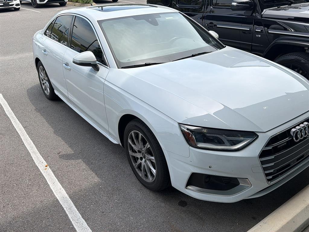 2021 Audi A4 40 quattro S tronic Premium's photo