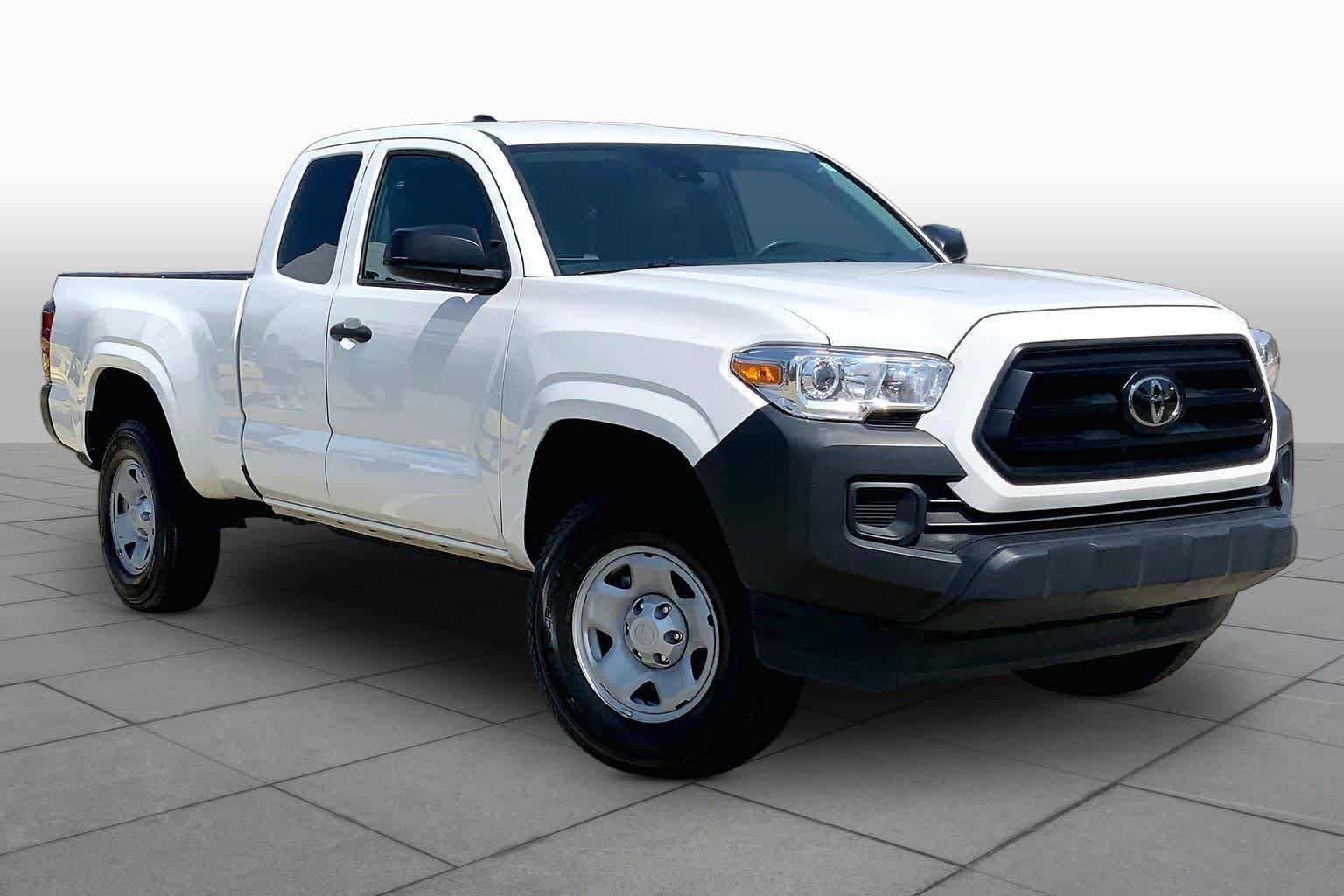 Used 2023 Ice Cap Toyota SR image 3