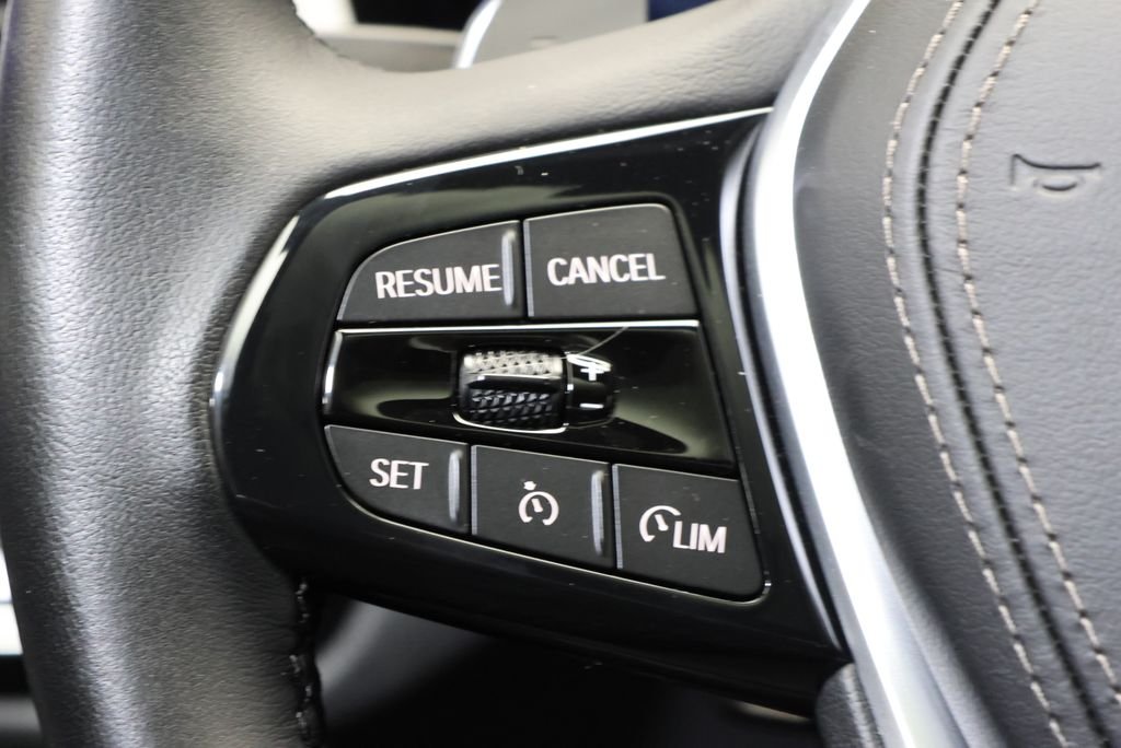 2023 BMW 5 Series 540i - Photo 18