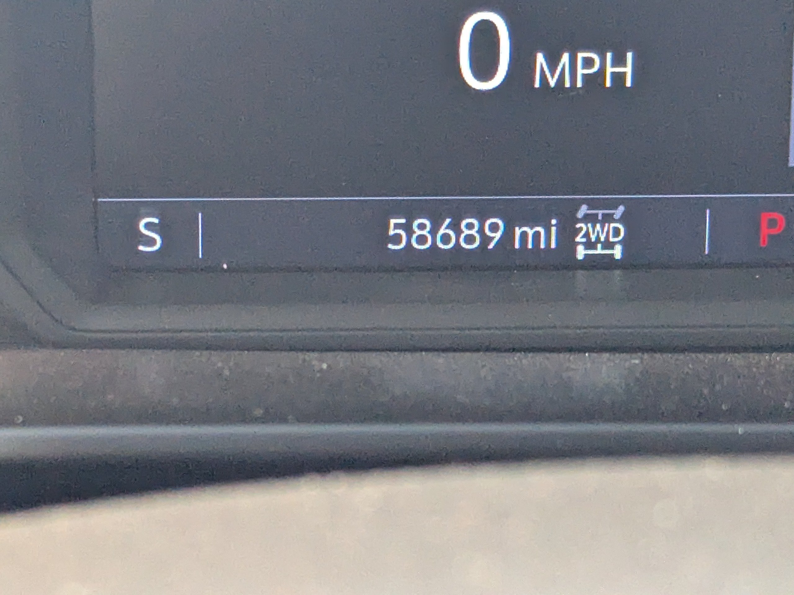 Used 2020 ONYX BLACK GMC Elevation image 2